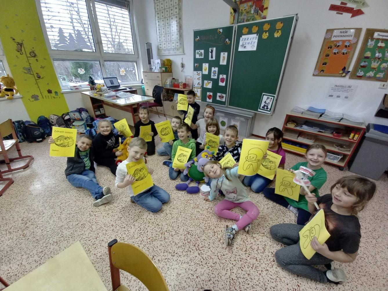 Projekt "Zdravý úsměv" - 1. třída, 2.A a 2.B - 12