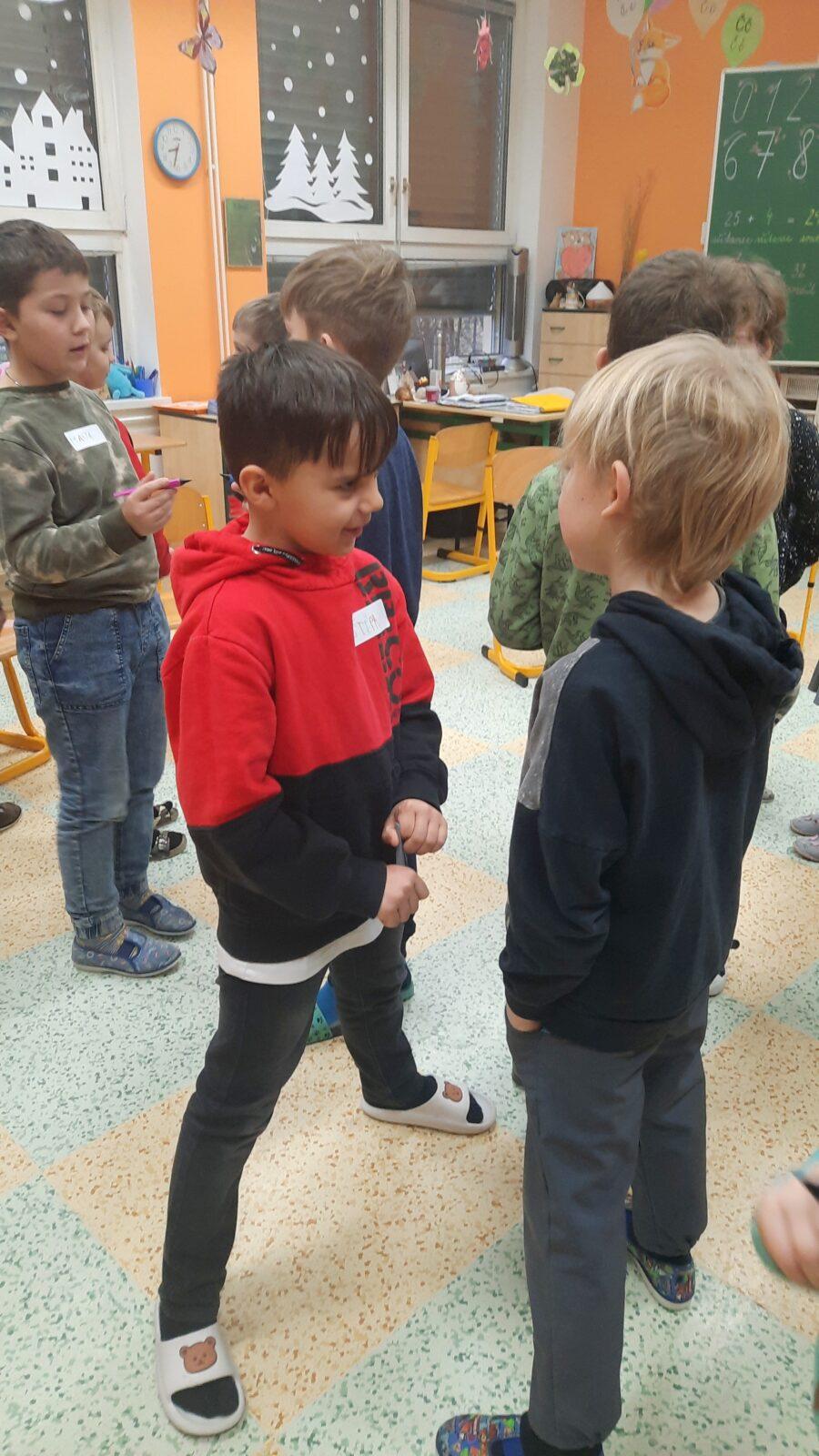 25. 1. Tajuplný ostrov ve 2.B - 13