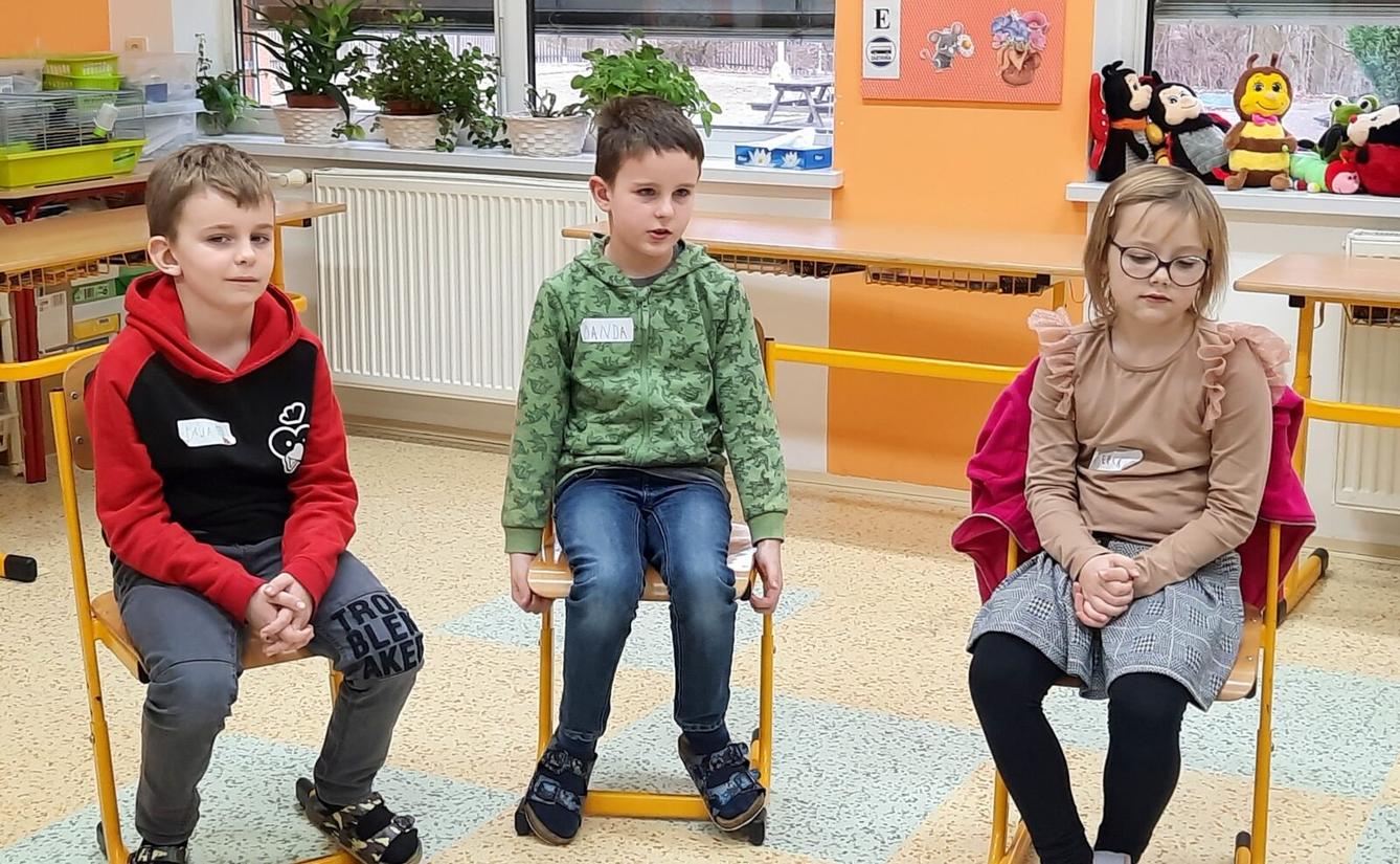 25. 1. Tajuplný ostrov ve 2.B - 24