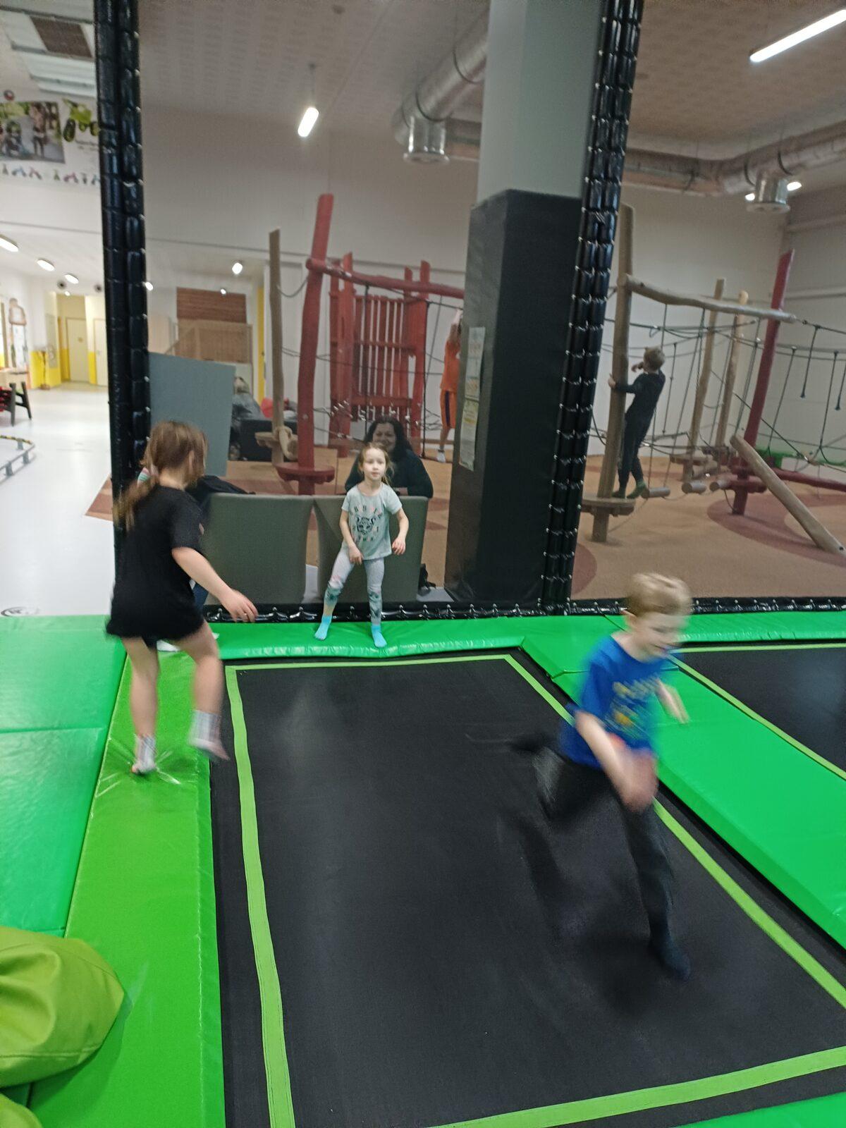 Výlet do SkiPi - 1. třída - 17