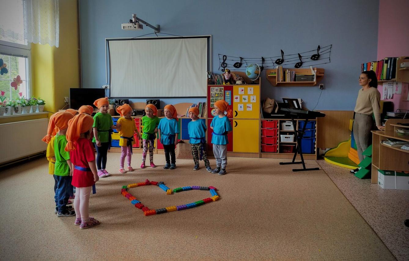 BESÍDKA KE DNI MATEK - 7