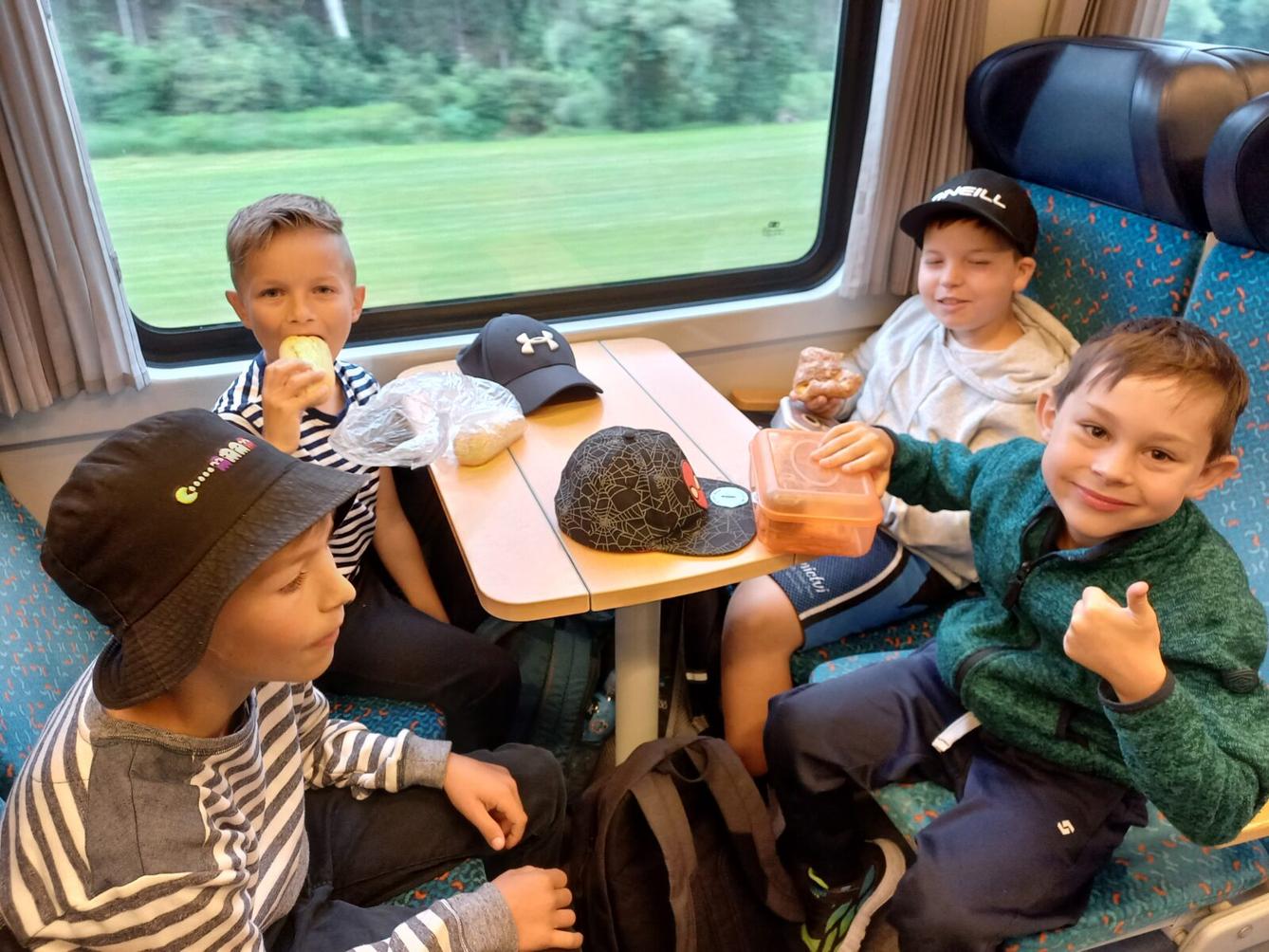 Třetí třída na výletě v Praze - 1