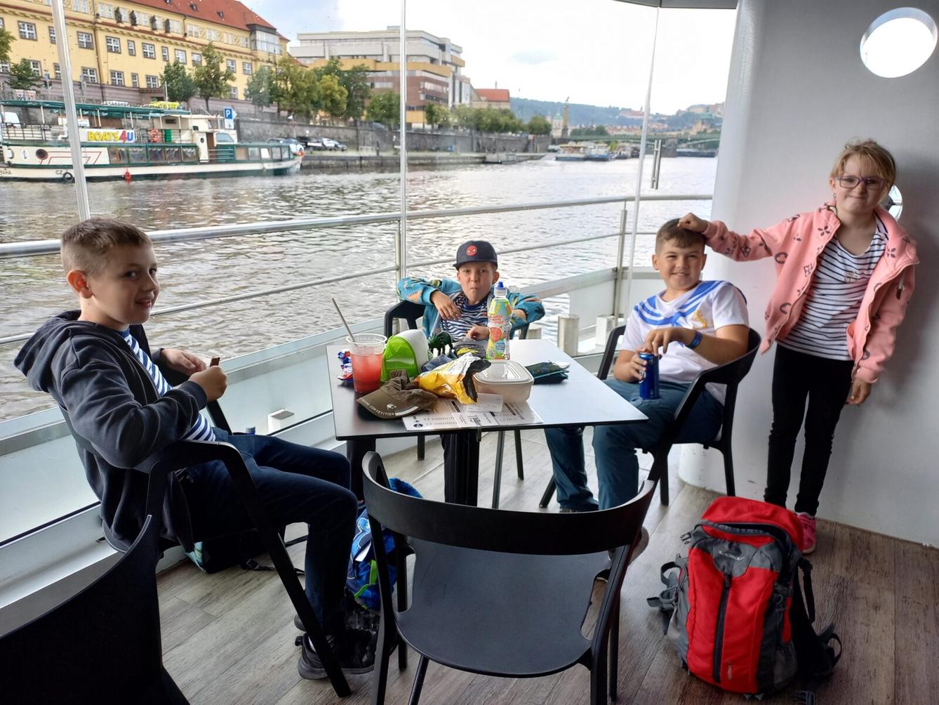 Třetí třída na výletě v Praze - 13