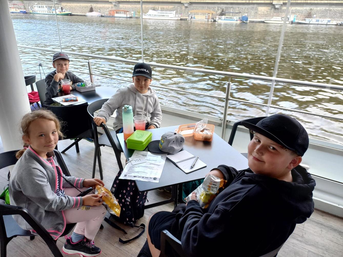 Třetí třída na výletě v Praze - 14