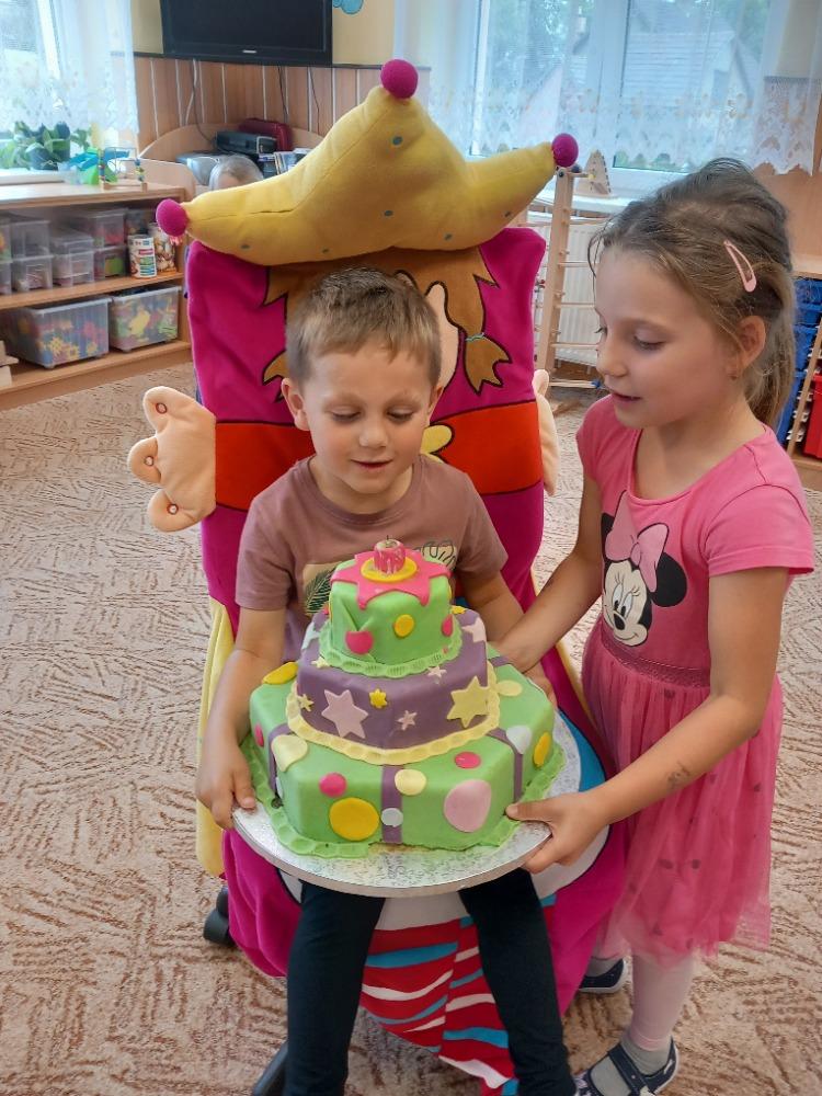 Ellík má narozeniny - 2