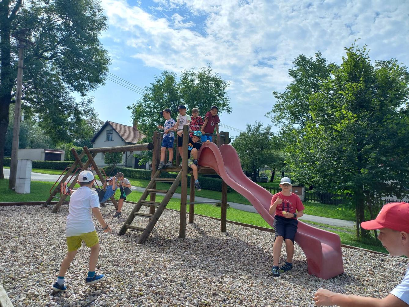 Příměstský tábor "Týden plný zábavy" - čtvrtek 11. 7. - 13