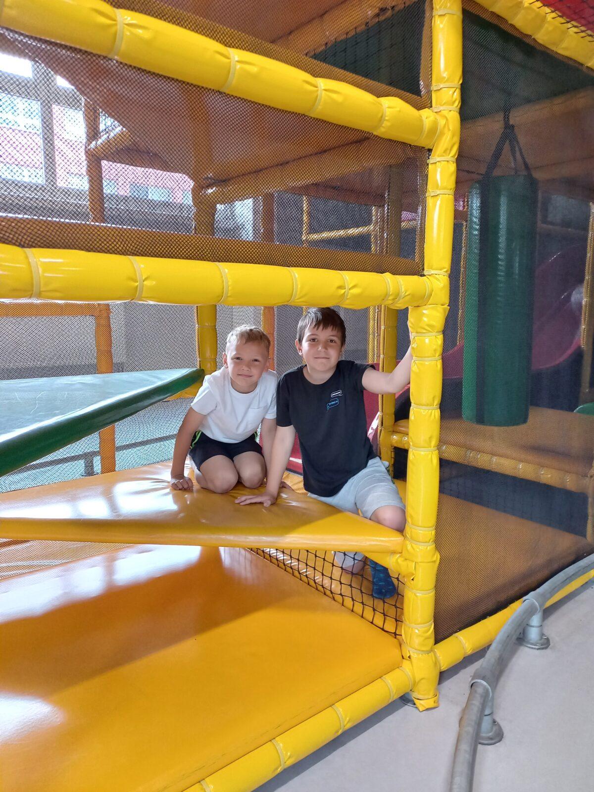 Prvňáčci na výletě ve Skipi - 4