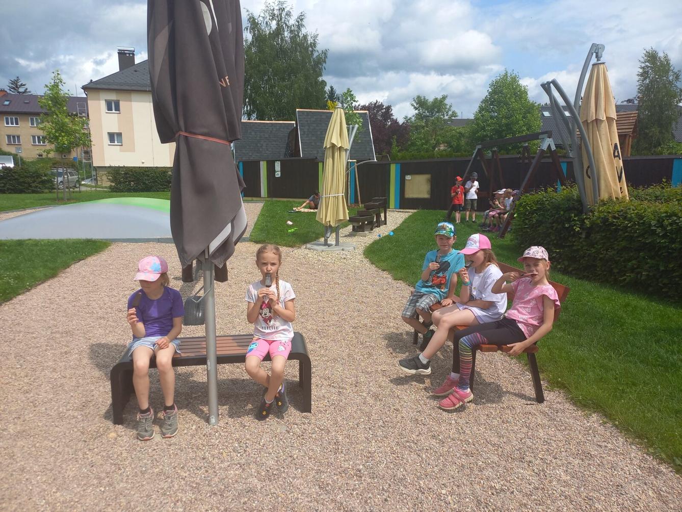 Prvňáčci na výletě ve Skipi - 24