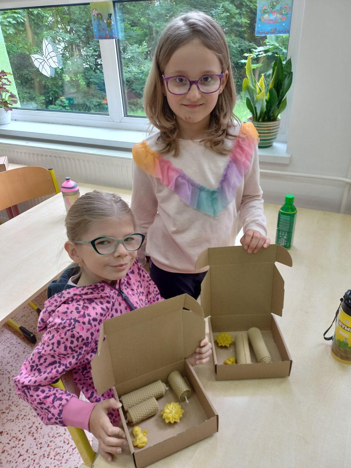 Tematická dílna "Včelařství" v 1. a 2. třídě - 12