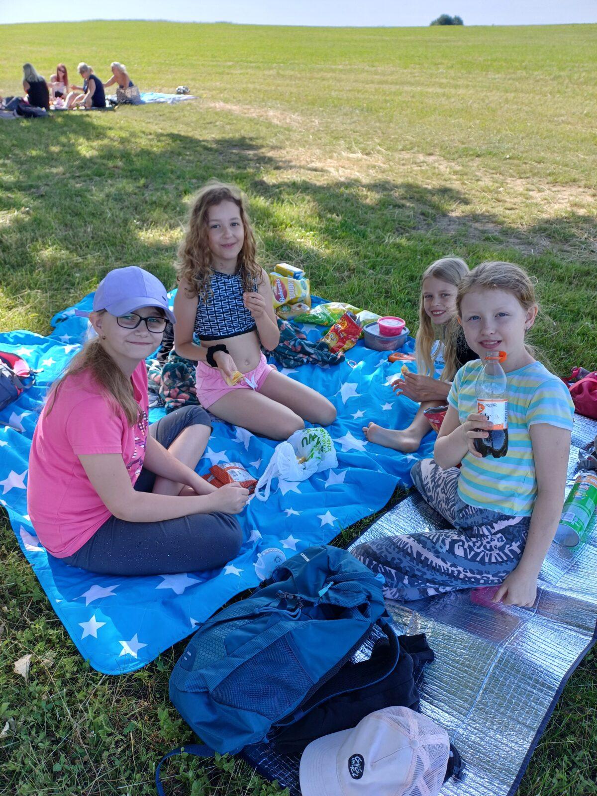 "Školní piknik" - 10