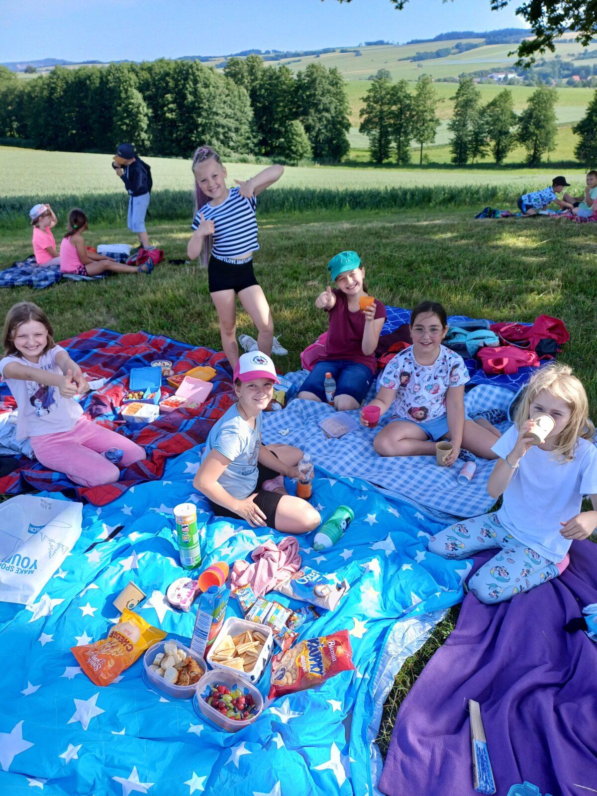 "Školní piknik" - 11