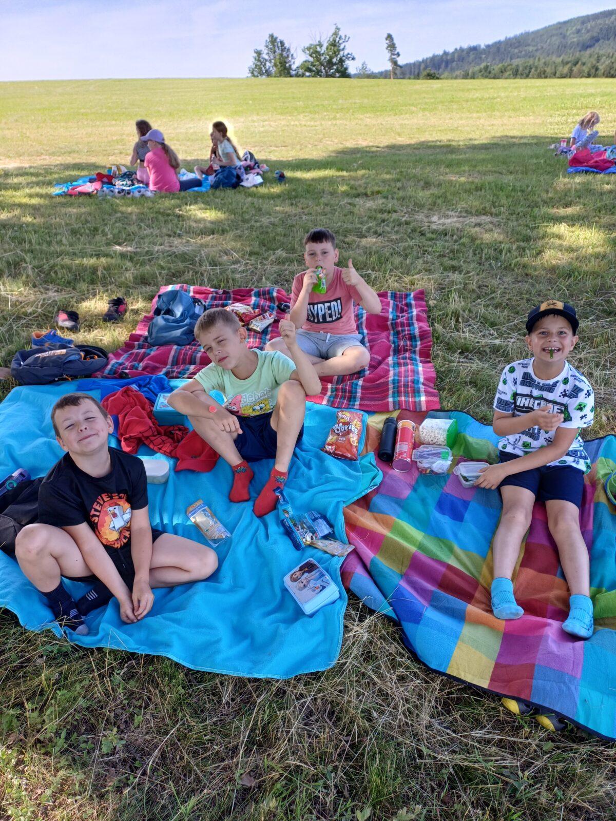 "Školní piknik" - 12