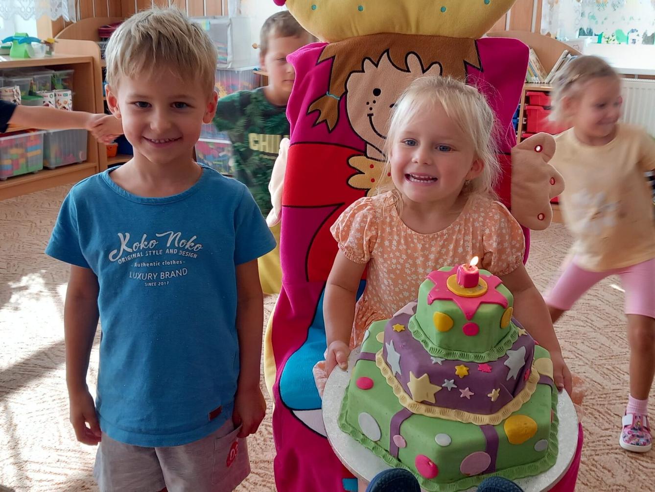 Zuzanka slaví narozeniny - 1