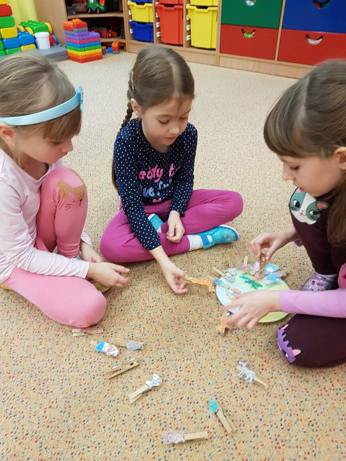 SOVIČKY: ,,Z POHÁDKY DO POHÁDKY" - 18