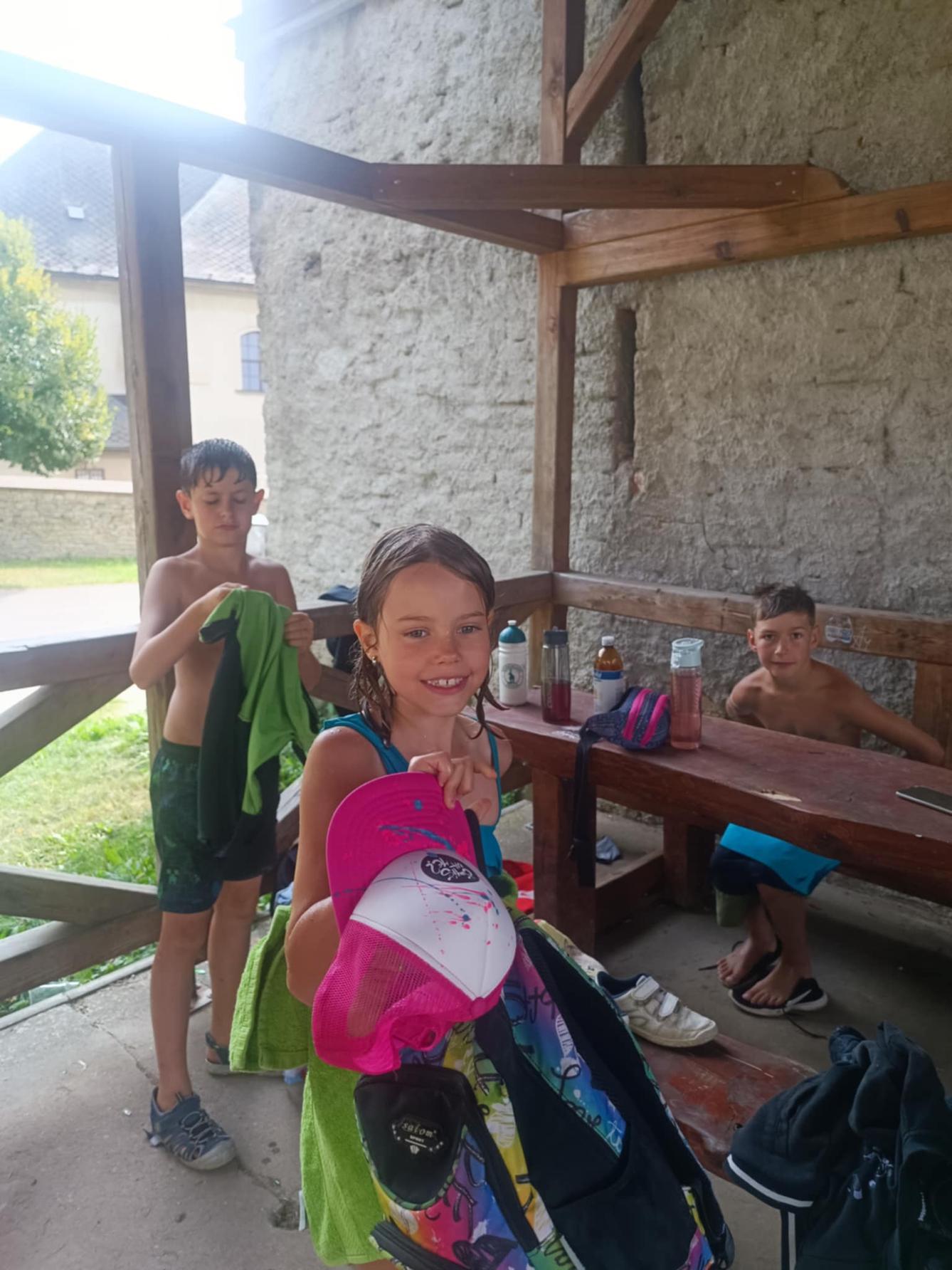 TÝDEN PLNÝ ZÁBAVY II - čtvrtek - 19