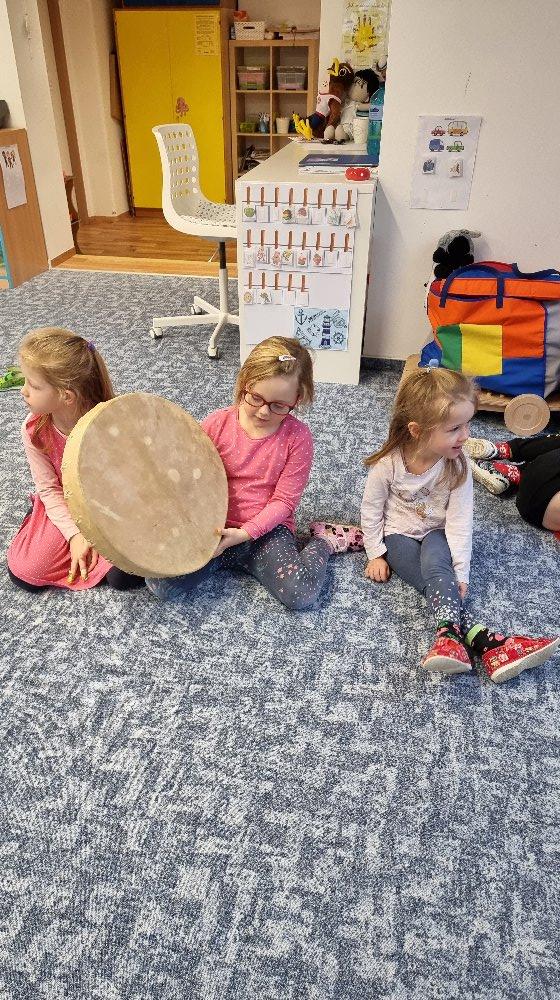 Muzikoterapie - Námořníci - 1