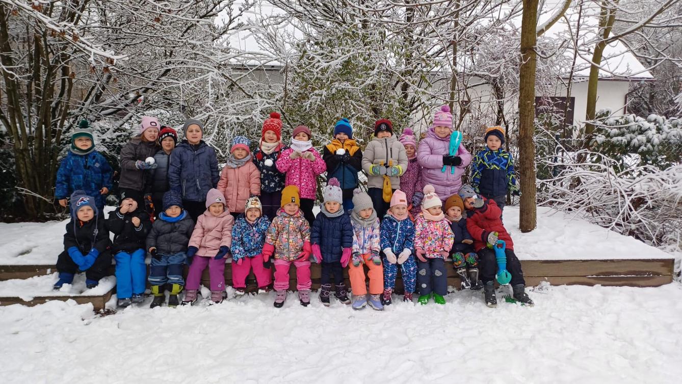 první sníh ve školce - 2