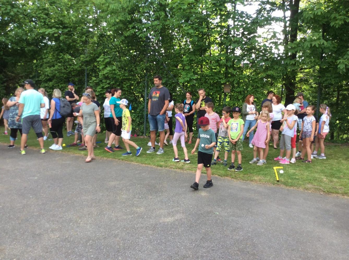 ŠD - sportovní odpoledne s rodiči - 19