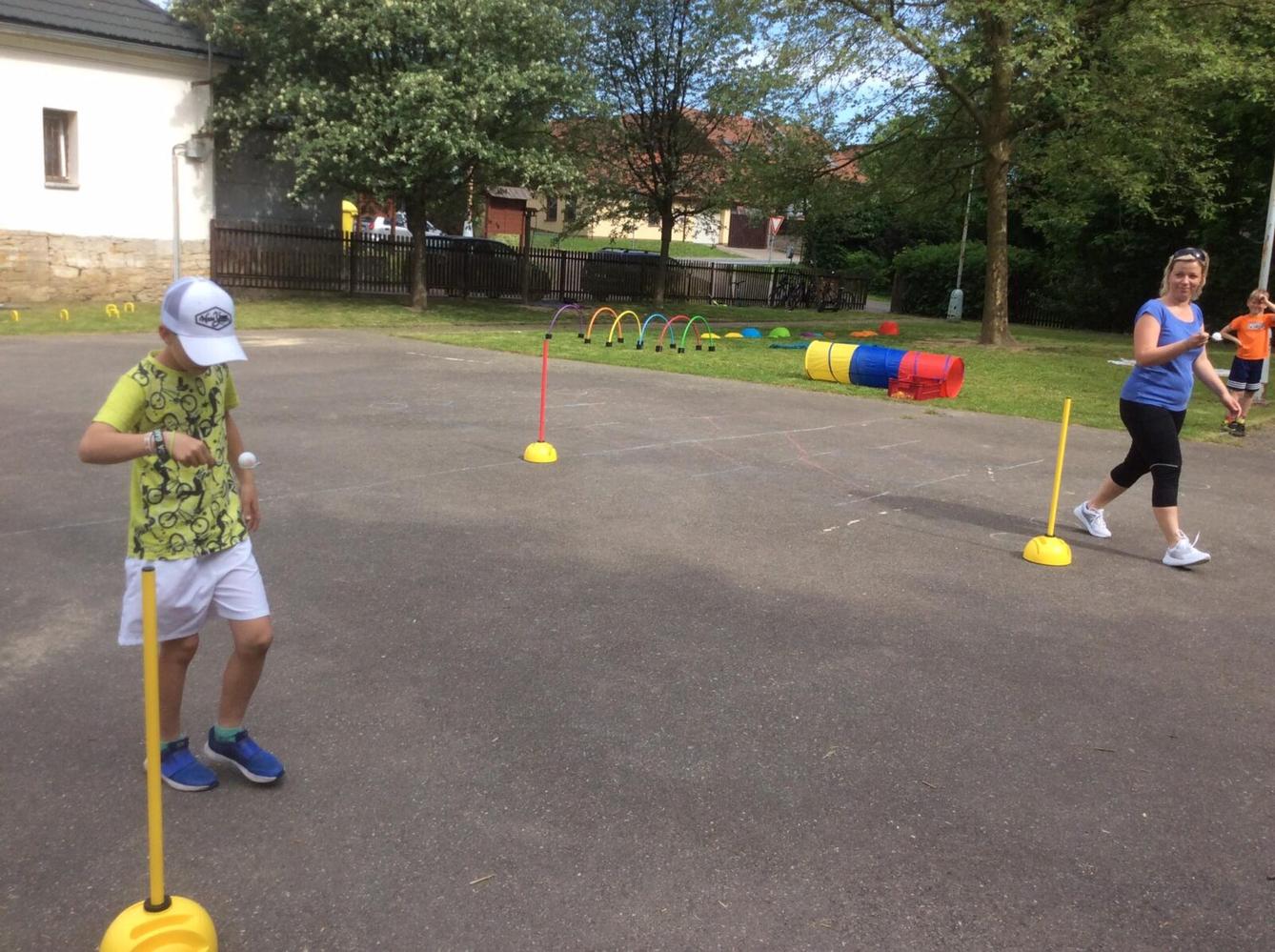 ŠD - sportovní odpoledne s rodiči - 28