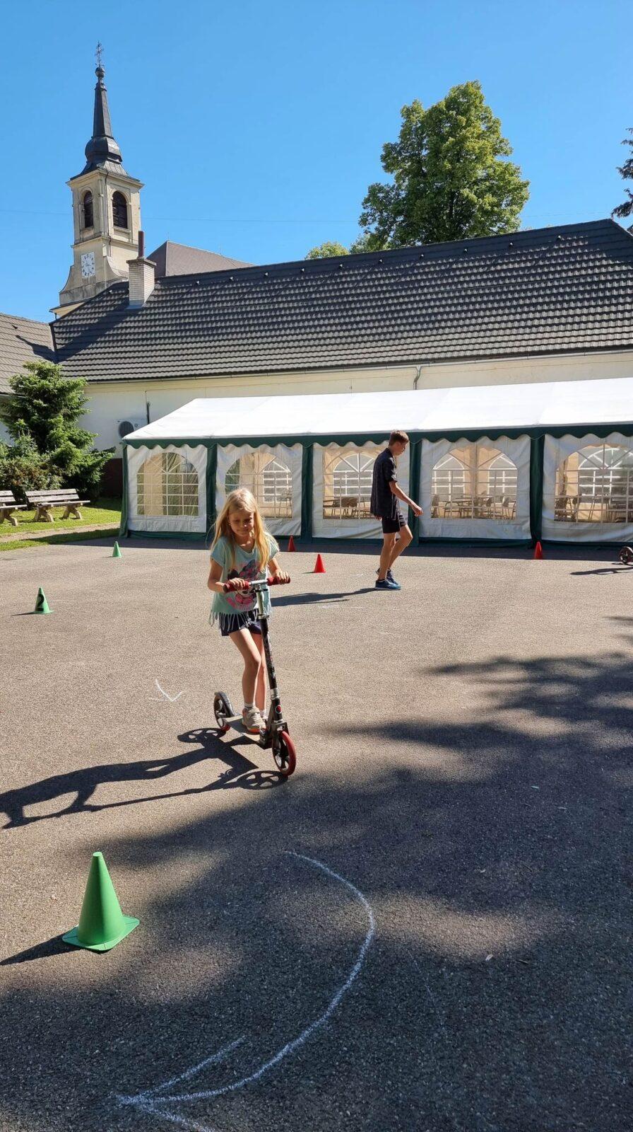 Sportovní hry s deváťáky - 2