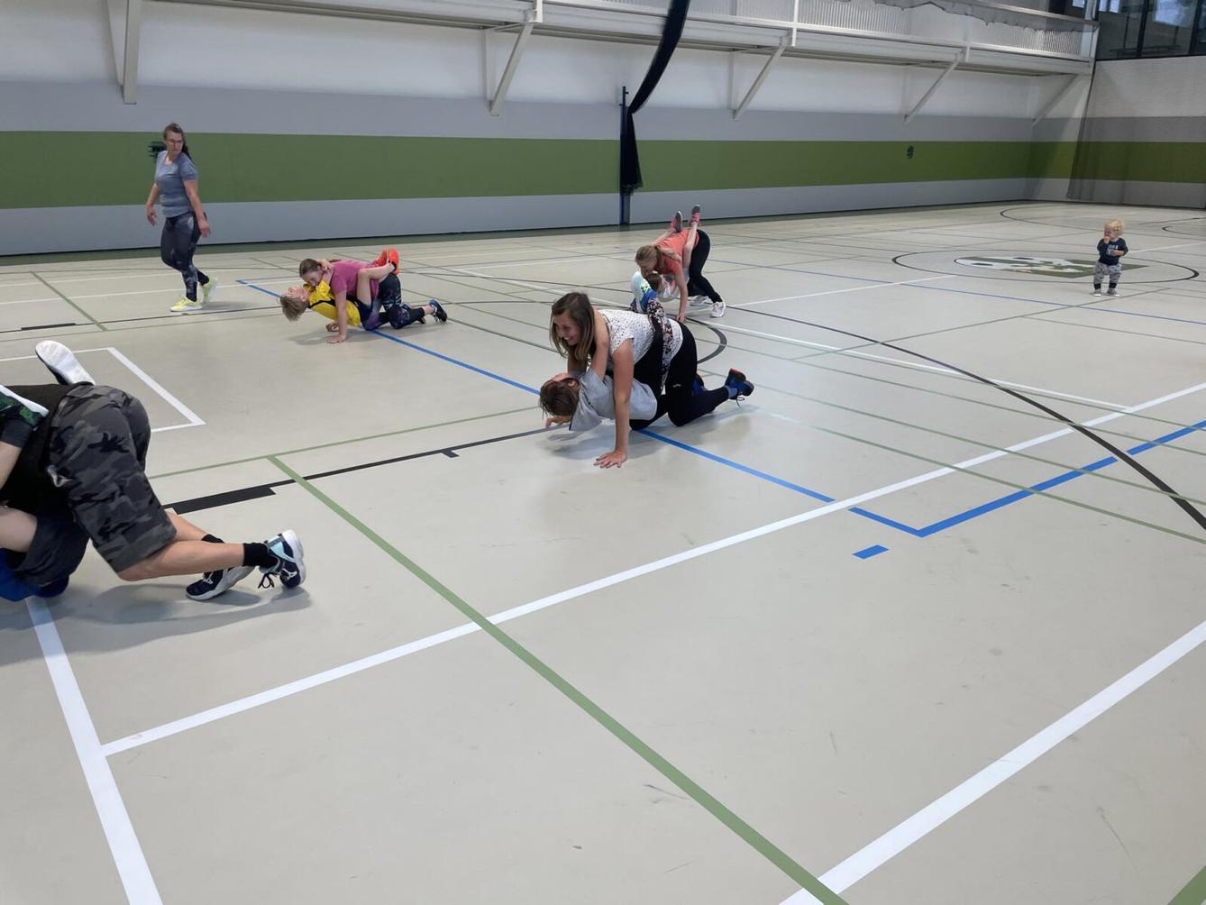 Sportovní odpoledne s rodiči - školní družina - 9