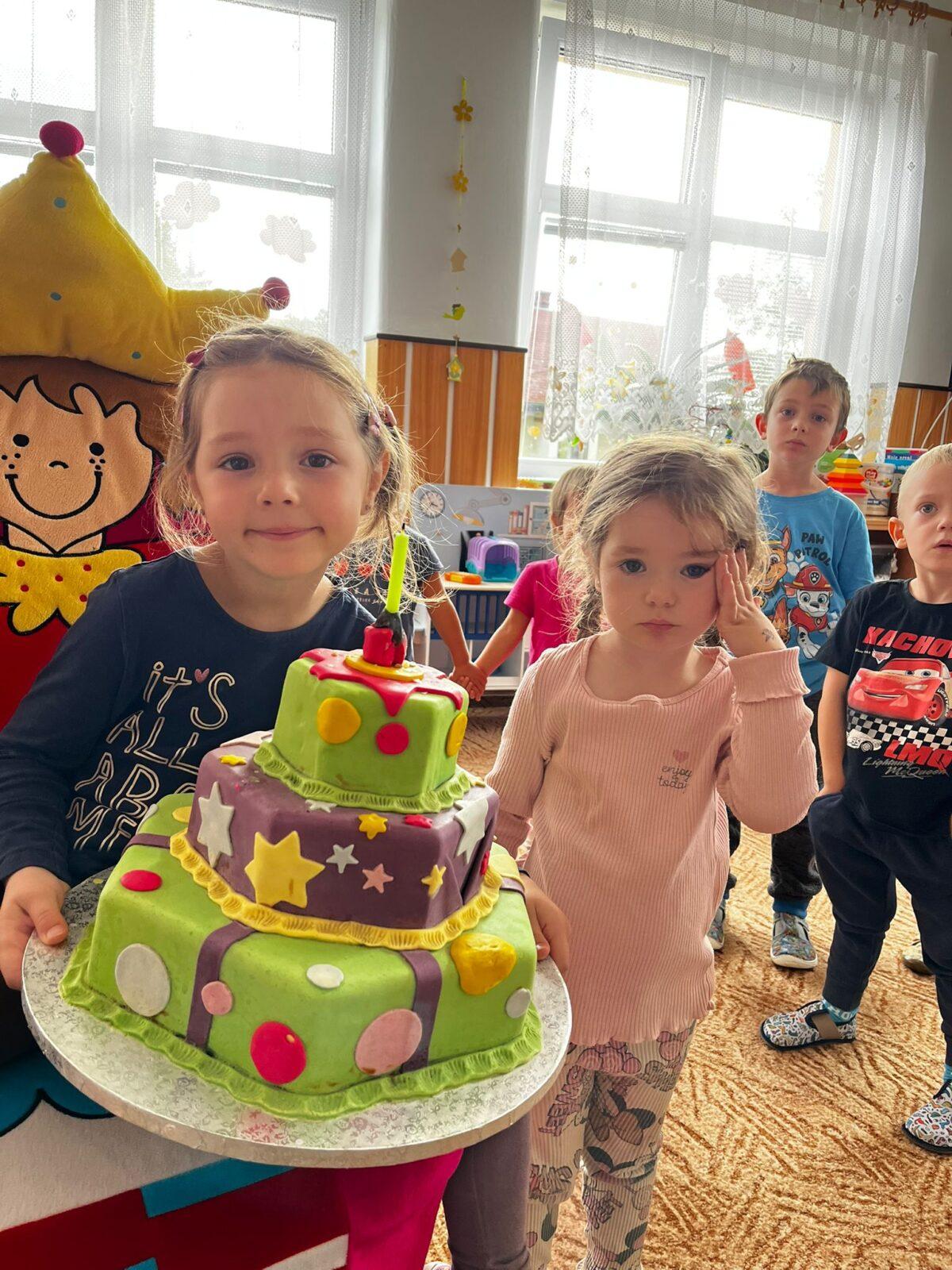 nelinka slaví narozeniny - 1