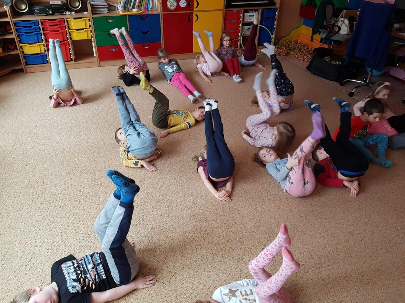 JÓGA S KOČIČKOU SALAMBOU - 2