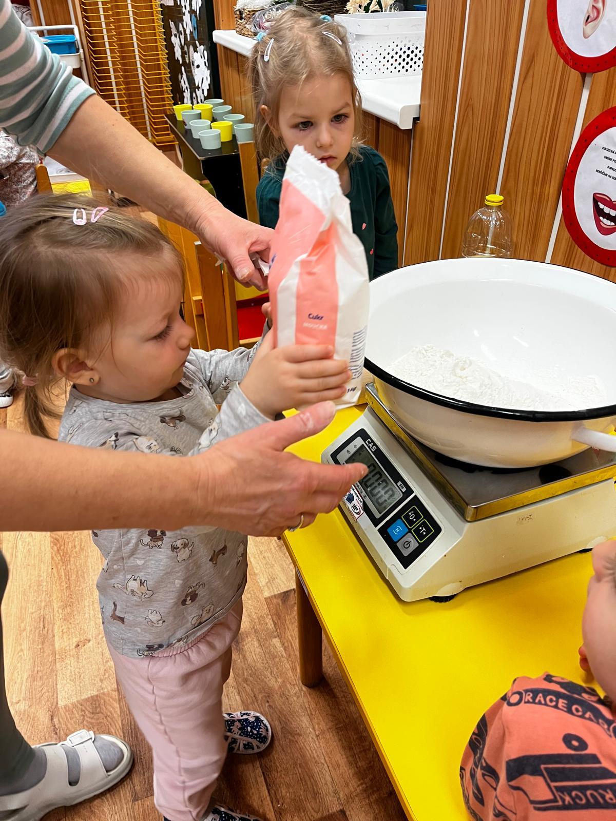 pečení perníčků - 6