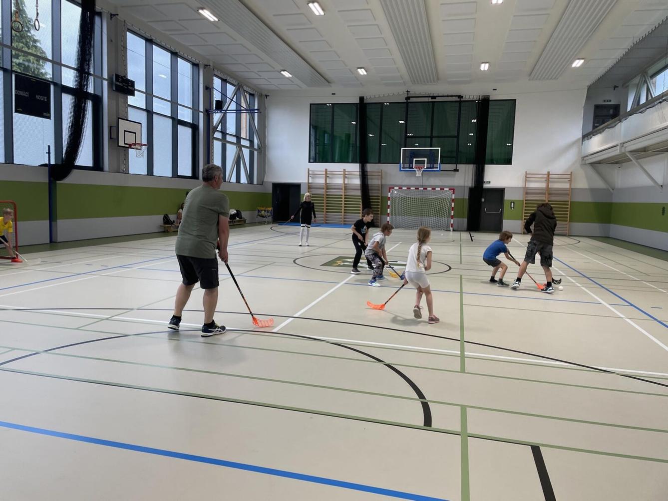 Sportovní odpoledne s rodiči - školní družina - 10