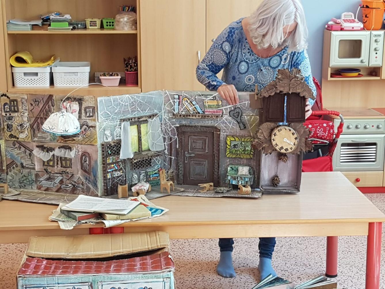 KNIHADÝLKO: ,,DOBRODRUŽSTVÍ PAVOUKA ČENDY" - 8