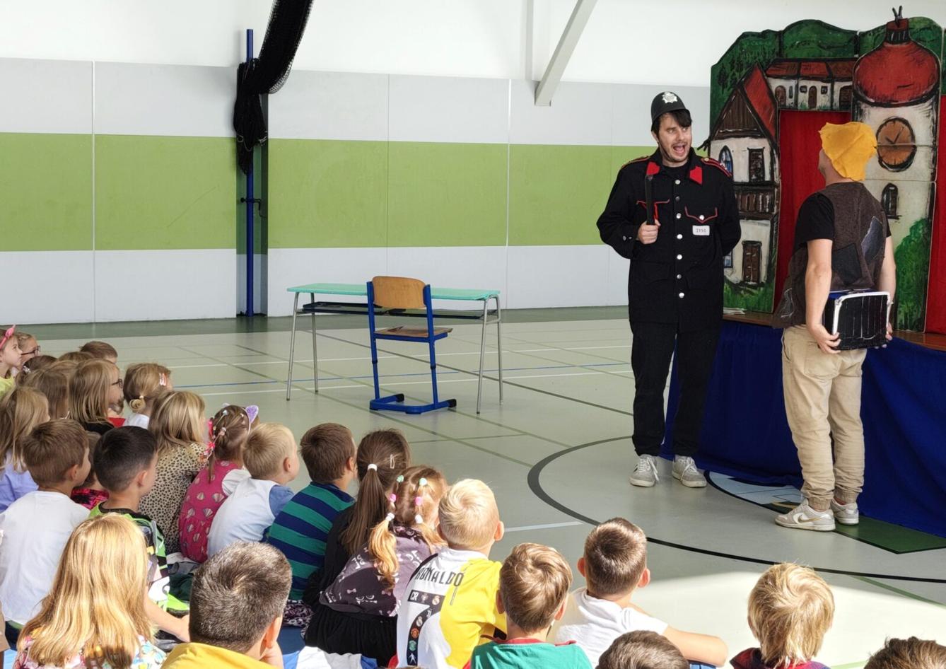 8. 9. Divadélko pro školy, I. stupeň - 3