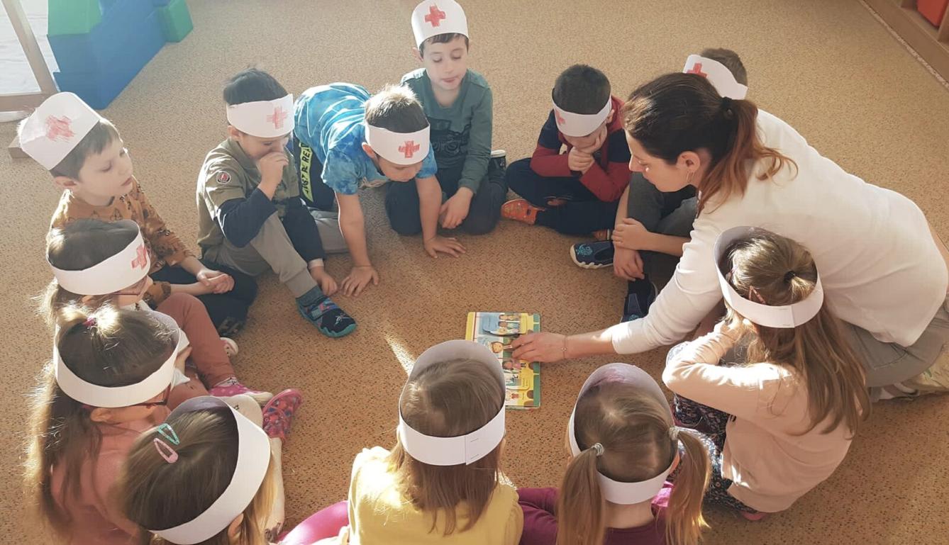 SOVIČKY: ,,ZDRAVÍ,NEMOC - KDYŽ ALENKA STŮNĚ" - 24