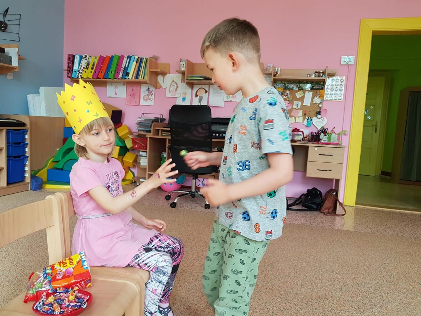 SLAVÍME: LUCINKA MĚLA NAROZENINY - 2