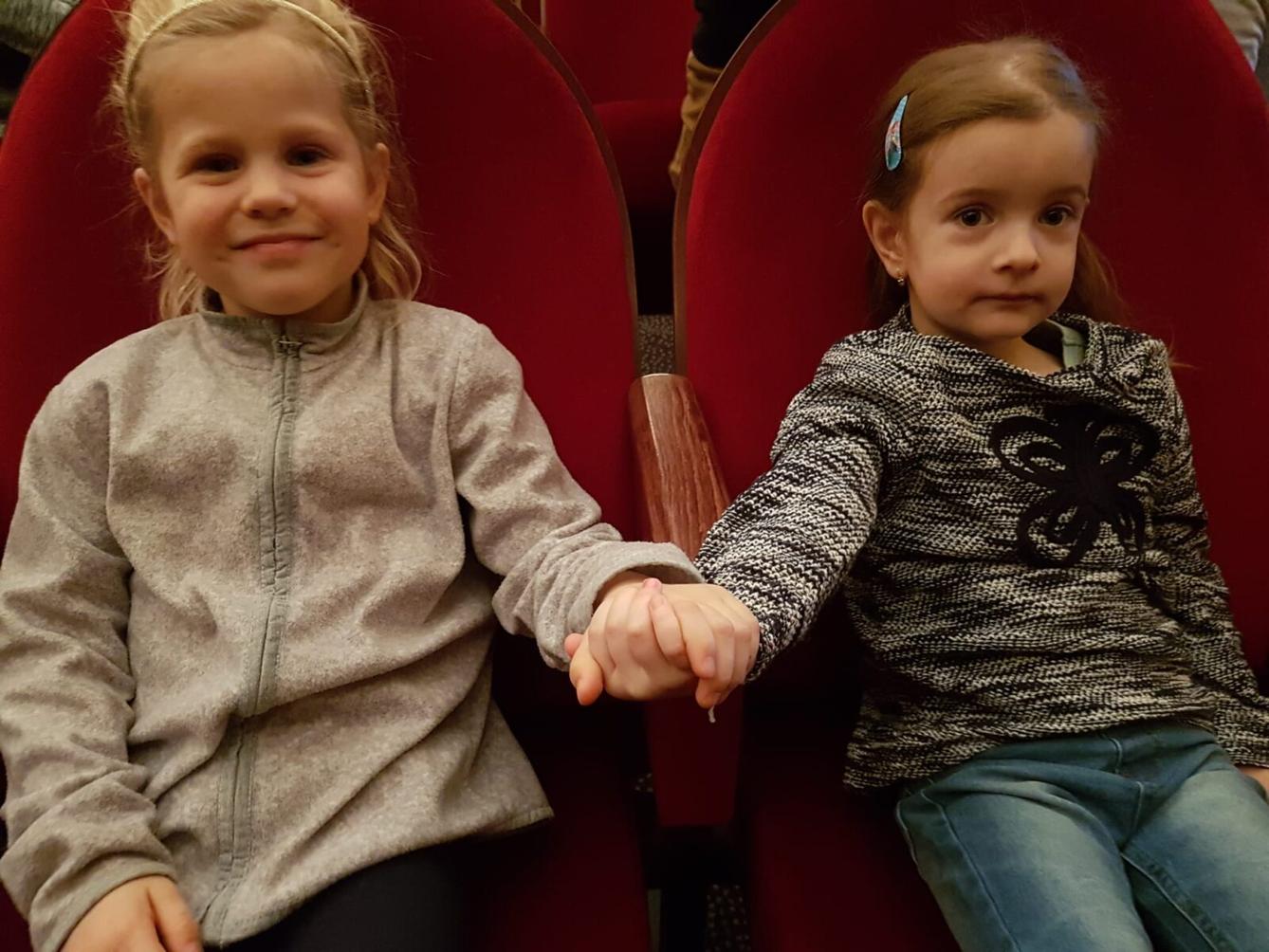 NÁVŠTĚVA DIVADLA: ,,ČERTŮV ŠVAGR" - 4