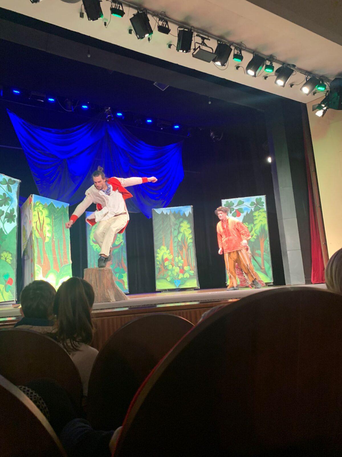 divadlo v UO - "čertův švagr" - 2