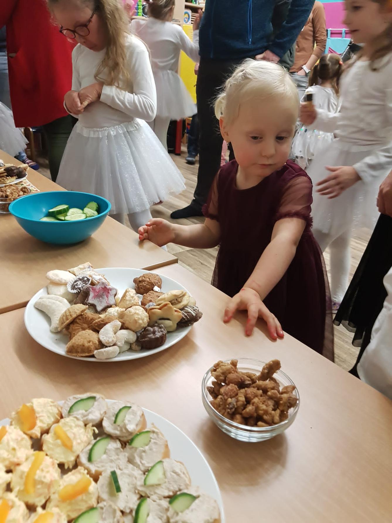 VÁNOČNÍ BESÍDKA - 7