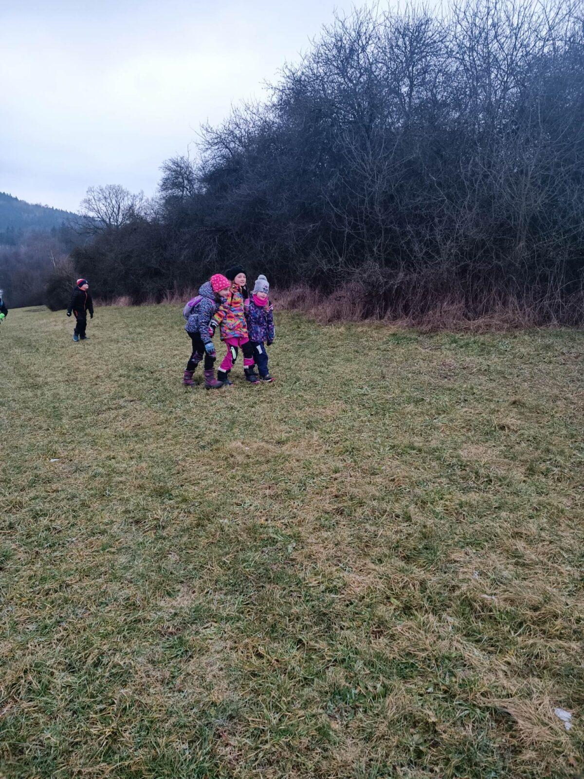 Výlet družinek po Naučné stezce - 13