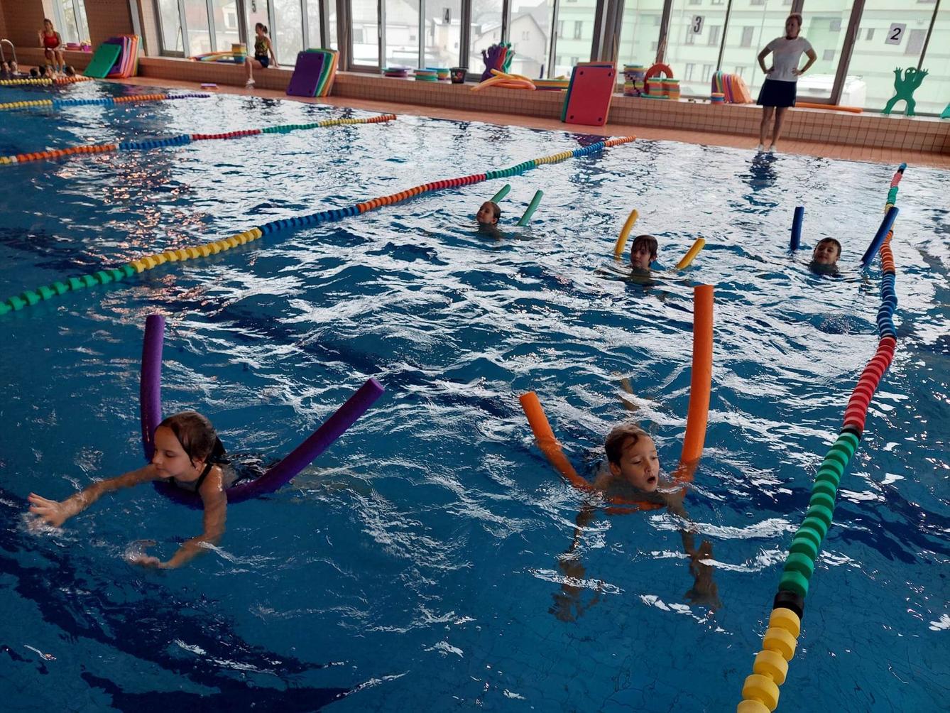 Zahájení plaveckého výcviku 1. a 5. třídy - 3