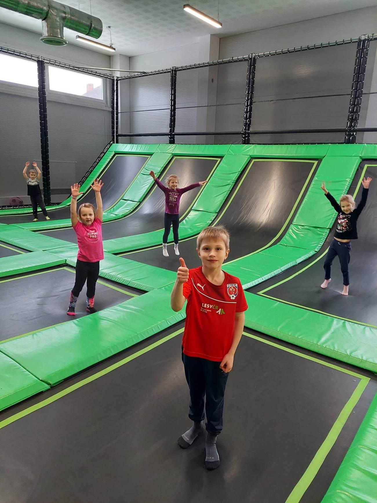 1. třídy - výlet do SkiPi parku Letohrad - 34