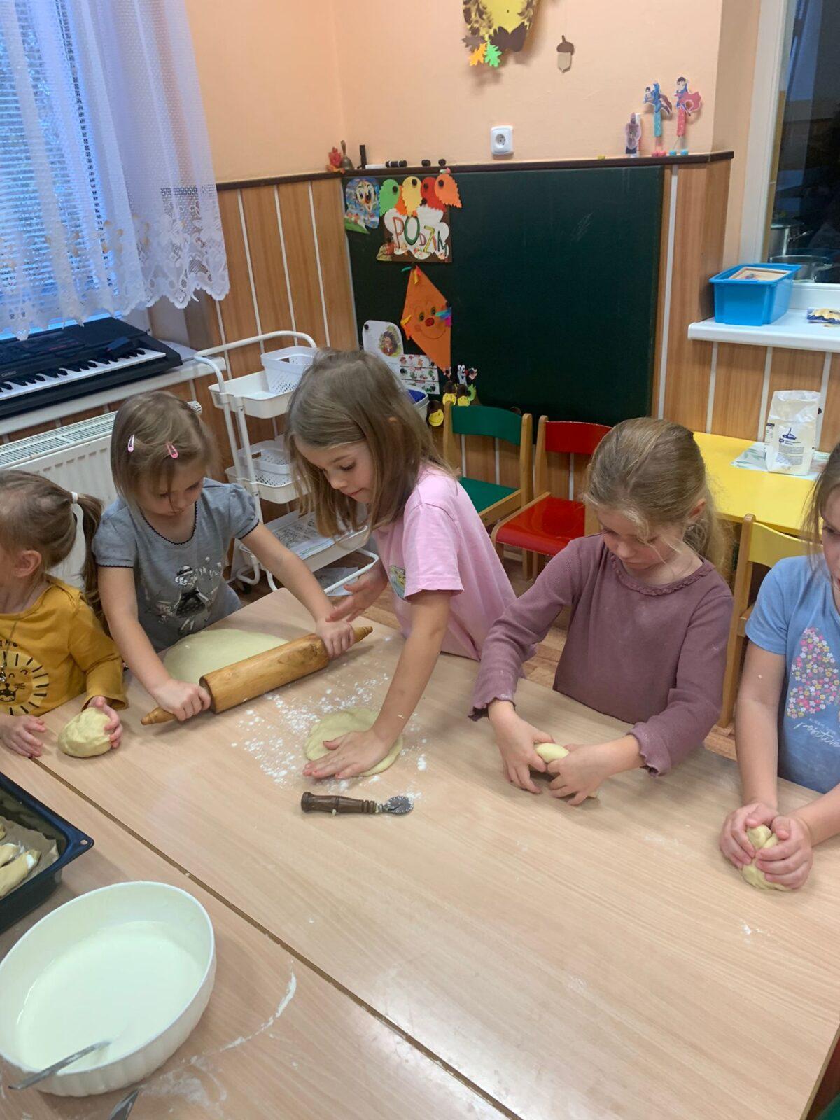 Pečeme svatomartinské rohlíčky - 6