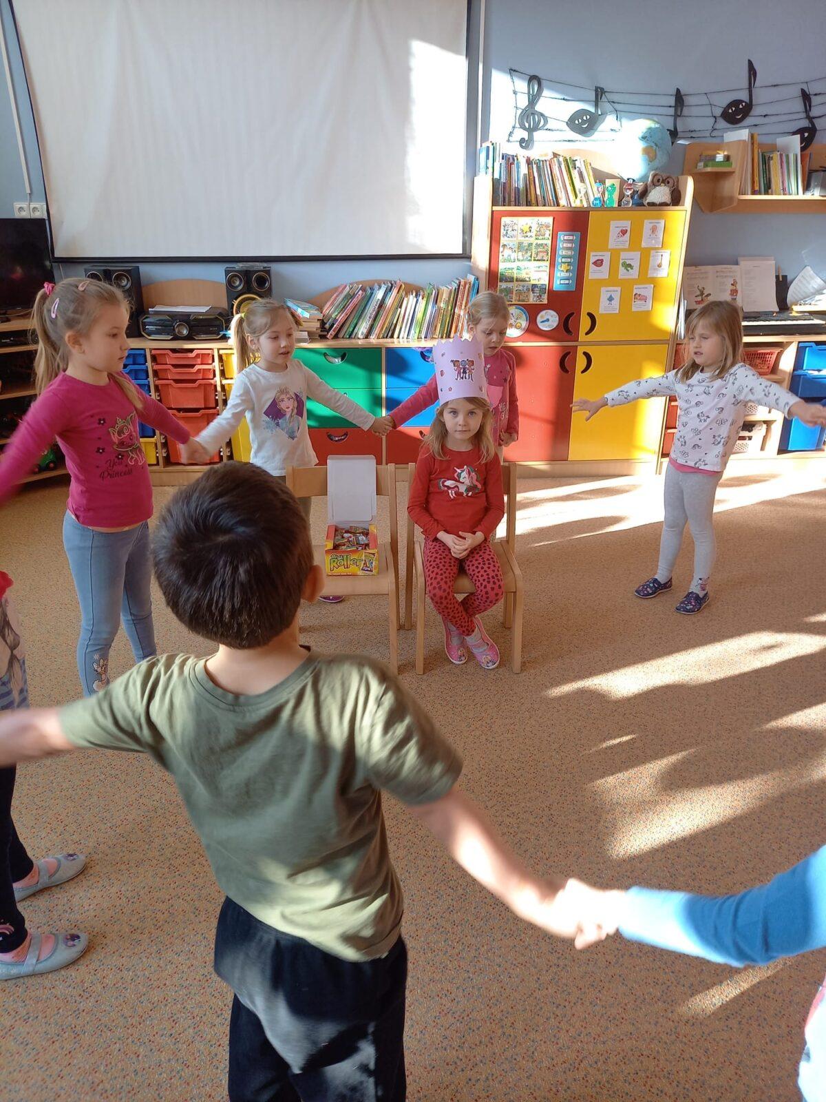 SLAVÍME: NELINKA MĚLA NAROZENINY - 1