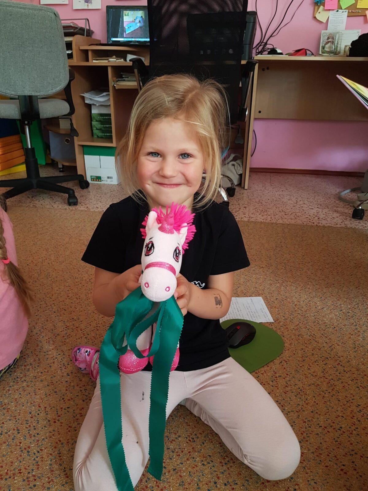 SOVIČKY: ,,MOJE MAMINKA MÁ SVÁTEK - RODINA" - 35