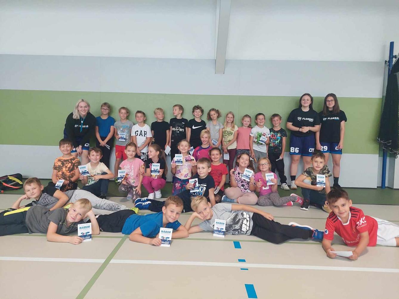 Florbalové nábory na 1. stupni - 1