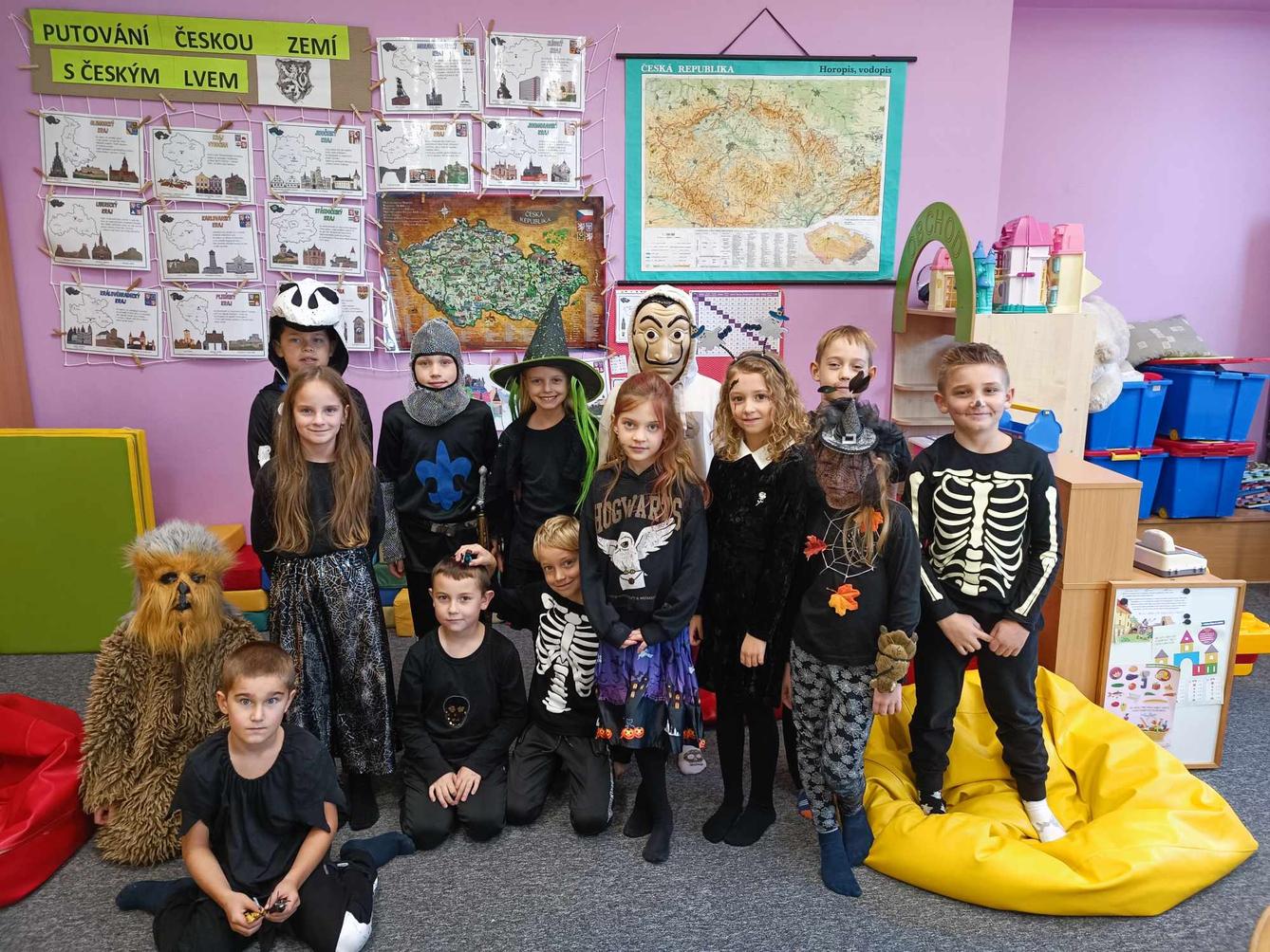 ZÁŘÍ A ŘÍJEN VE  2. ODDĚLENÍ - 4