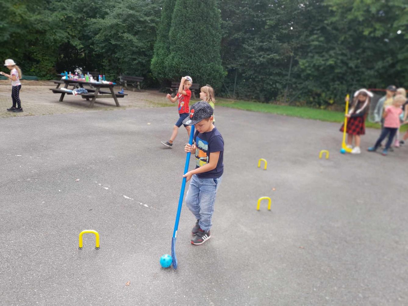 Pohádkové seznamovací sportovní odpoledne ve družince - 7