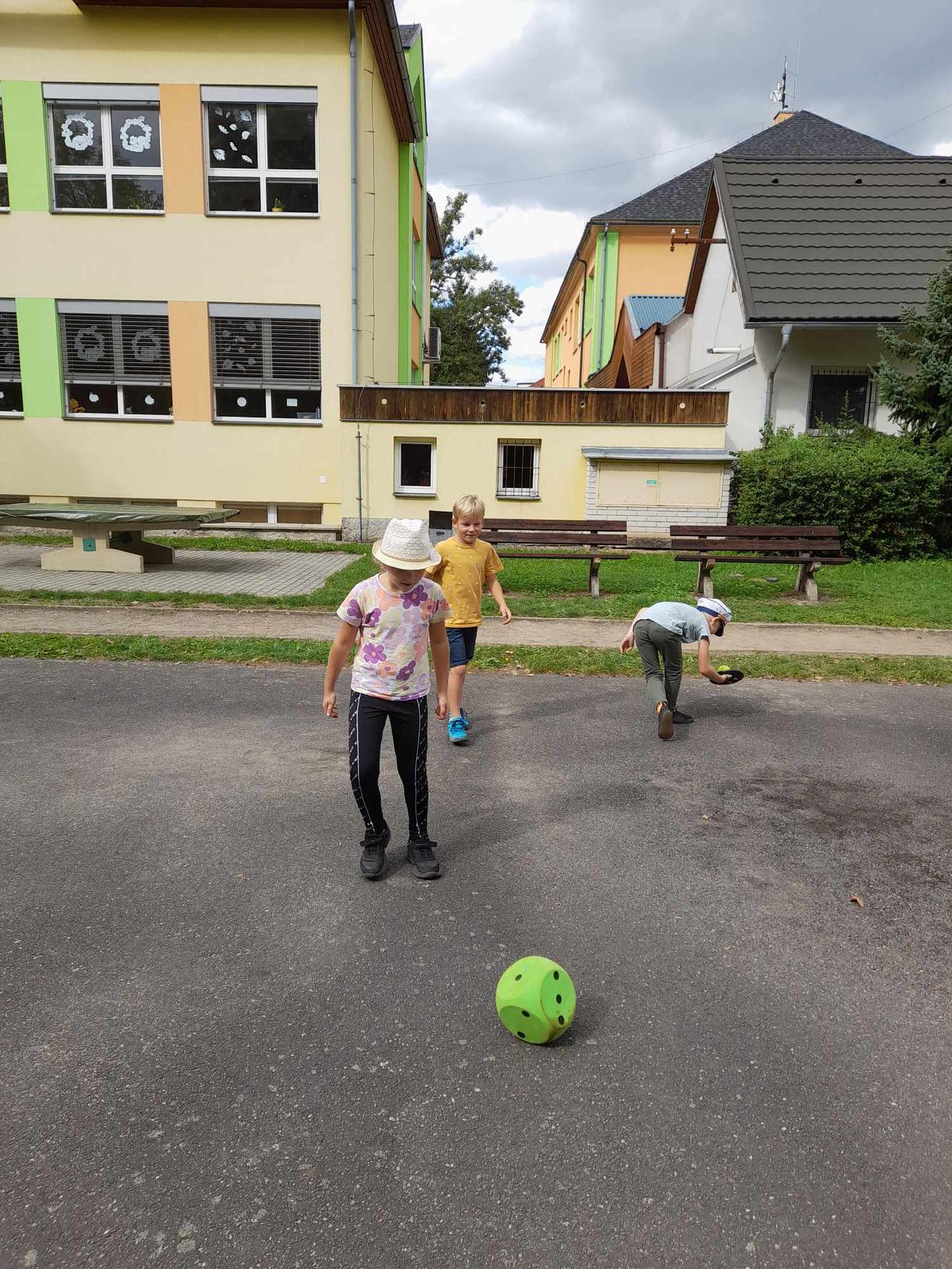 Pohádkové seznamovací sportovní odpoledne ve družince - 20