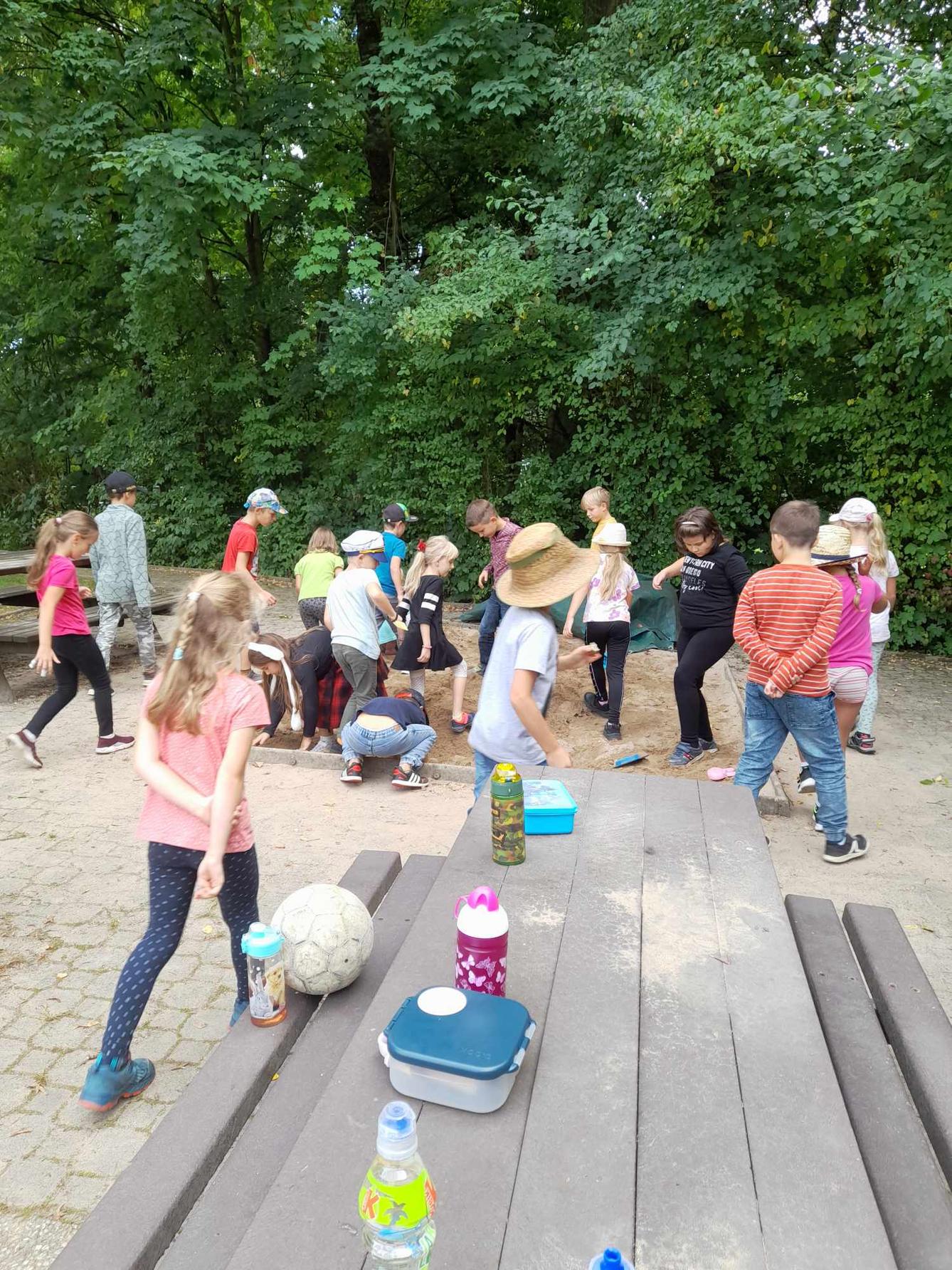 Pohádkové seznamovací sportovní odpoledne ve družince - 21