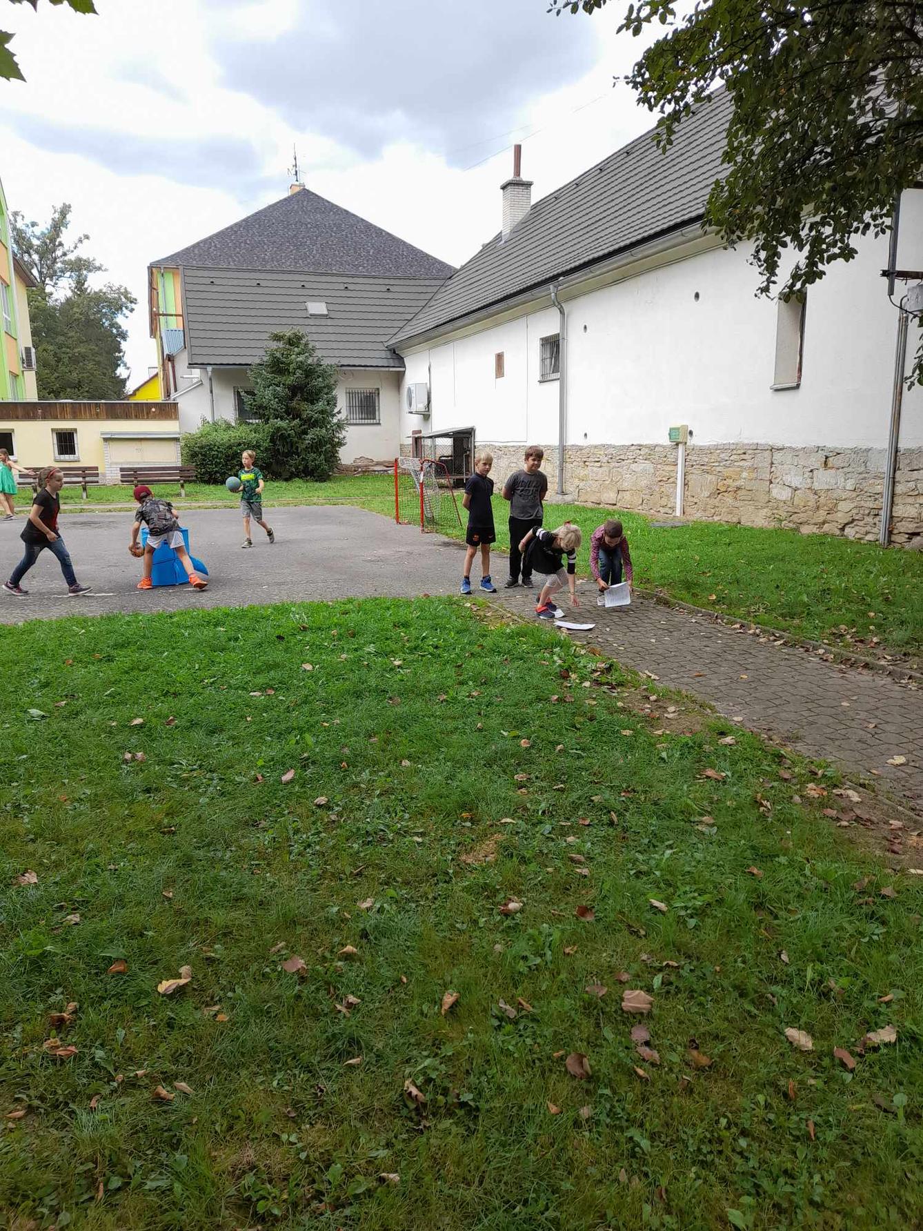 Pohádkové seznamovací sportovní odpoledne ve družince - 23