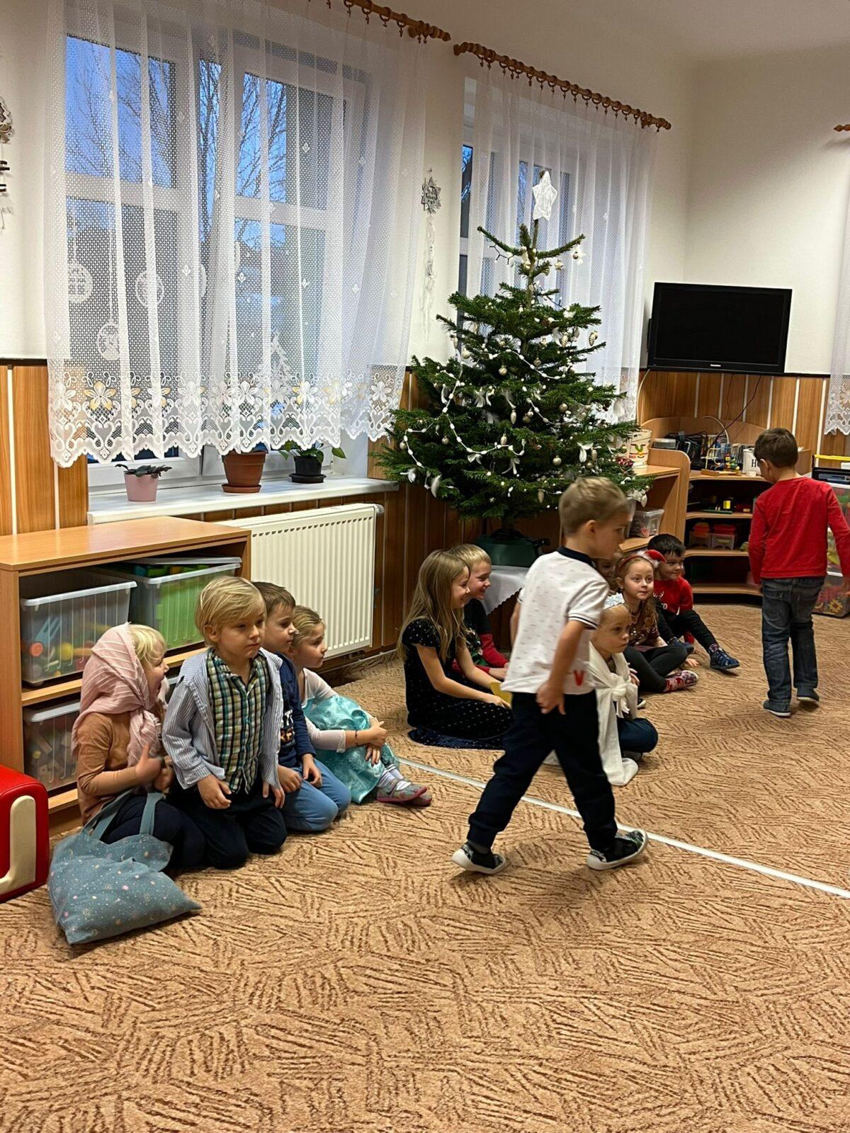 HVĚZDNÉ VÁNOČNÍ SETKÁNÍ - 8