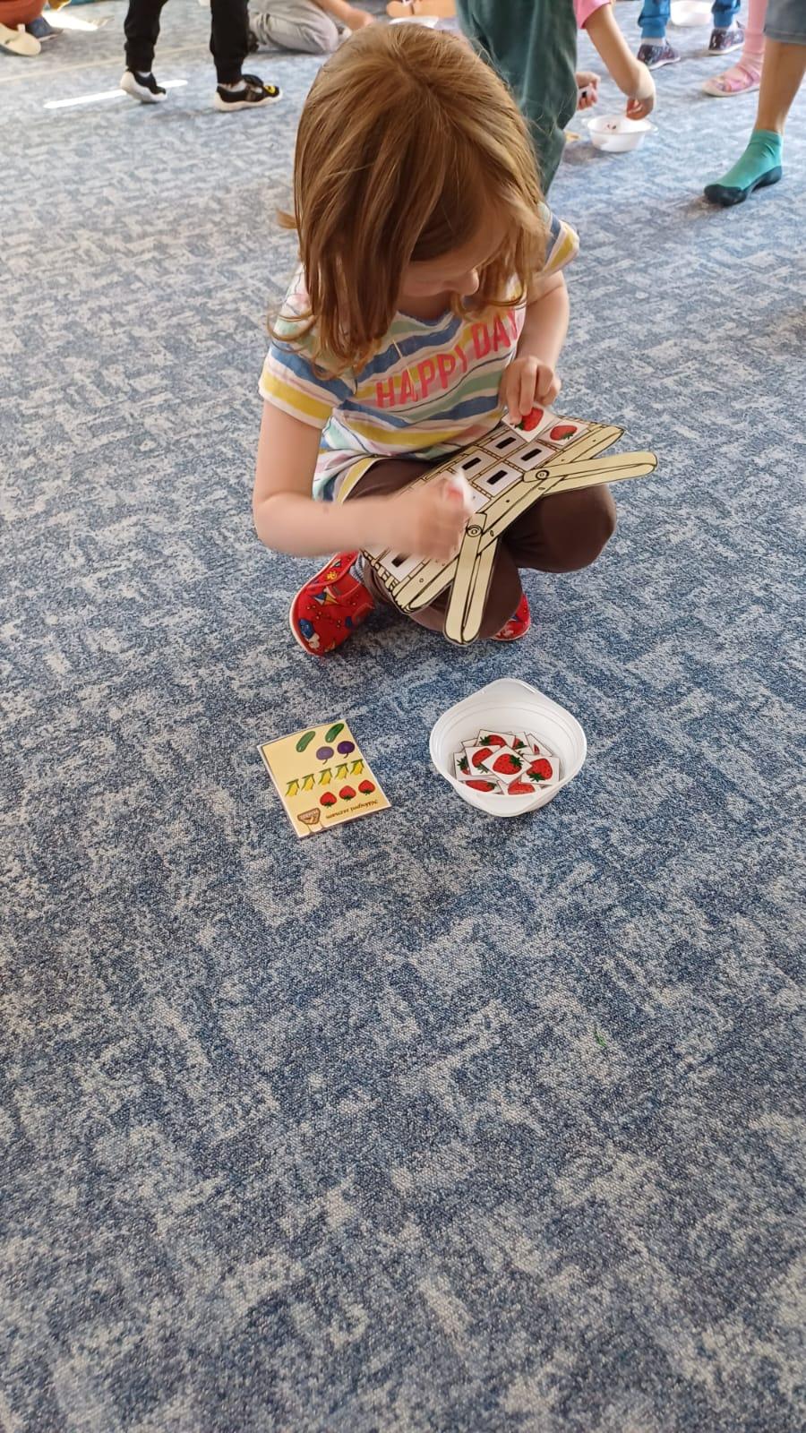 čtenářská gramotnost - jak pejsek s kočičkou dělali dort - 3